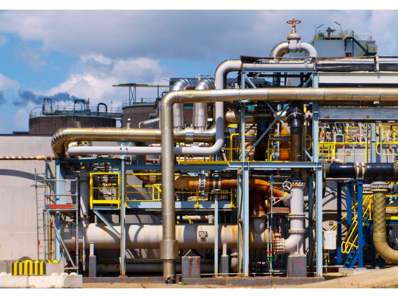 Construction and Industrial Steel Pipes